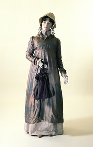 Pelisse, 1815 (myk kypert silke) av English School