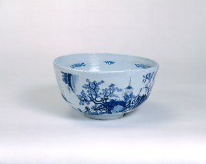 Punchbolle, muligens laget i Brislington, ca. 1675-1700 (tinnglasert keramikk) av English School