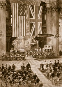 Synger den amerikanske nasjonalsangen ved St. Pauls Cathedral, 20. april 1917, 1914-19 av English School