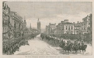 Den kongelige prosesjonen returnerer fra Westminster Abbey opp Whitehall av English School