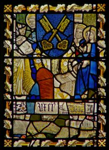 Østvinduet som viser St. Johannes, St. Peter ved porten, skjold med et symbol på St. Peter av English School