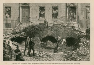 Hovedgasseksplosjonen: scene i Charlotte Street, Tottenham Court Road, mandag kveld av English School