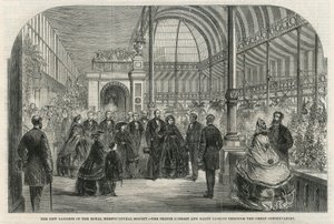 De nye hagene til Royal Horticultural Society: Prinsgemalen og festen går gjennom den store vinterhagen av English School
