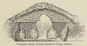 Tverrsnitt av Long Barrow ved Stoney Littleton (gravering) av English School
