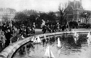 Lekebåter ved Tuileries Gardens, Paris, 1931.
