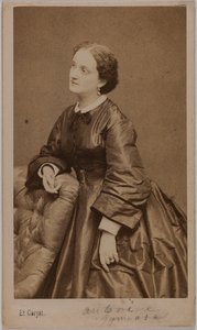 Portrett av Antonine (Marie Pélissé, kalt), 1836-1900, skuespillerinne av Etienne Carjat