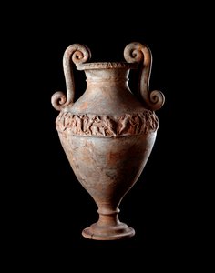 Etruskisk sivilisasjon: terrakotta amfora fra en grav til Poggio Sala, Italia 4. århundre f.Kr. Dim 48 cm av Etruscan