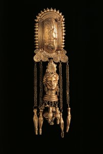 Gull ørering med anheng, fra Todi, Perugia-provinsen, Italia av Etruscan