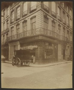 54 Rue Saint-Honoré og 1 Rue des Prouvaires, (1. arr.) av Eugène Atget