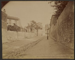 Montmartre, Watering Hole Street av Eugène Atget