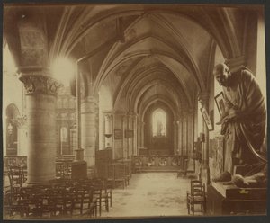 Saint-Julien-le-Pauvre av Eugène Atget