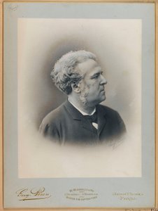 Porträt von Floquet (Charles Thomas), (1828-1896), Anwalt und Politiker av Eugene Pirou