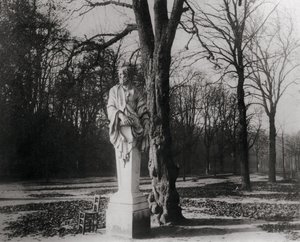 Statue, Tuileries Garden, Paris av Eugène Atget