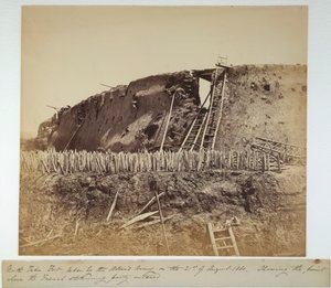 North Taku Fort, 21. august 1860 (s/hvitt-bilde) av Felice Beato
