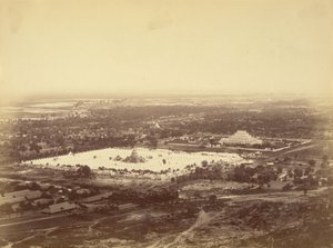 Generell utsikt over Mandalay fra Mandalay Hill som viser de 450 pagodene og den uforlignelige pagoden av Felice Beato