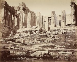 Propylaea til akropolis i Athen av Félix Bonfils