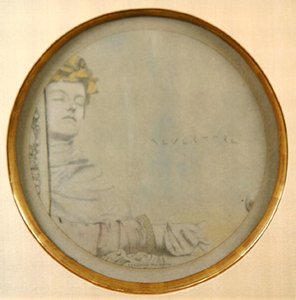 Dreamer, ca. 1900 (blyant og farget kritt på grått papir) av Fernand Khnopff
