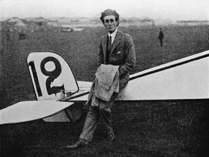 The Aerial Derby: Lord Carbery med sitt Morane-Saulnier monoplan, 1914 1934