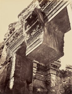 Porten til Jupiters tempel (Fallende stein) - (Balbek) av Félix Bonfils