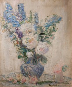 Hvite roser og delphiniums av Florence Engelbach