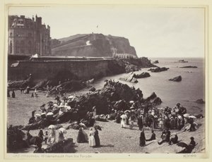 Ilfracombe, Wildersmouth from the Parade   1294103   no       norwegian Successfully Translated  Original: Woman at a Window Translat: Woman at a Window 1298234 no norwegian Successfully Translated Original: Landschap met een rivier en ruïne Translat: Land av Francis Bedford