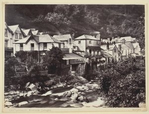 Lynmouth, Riverside Cottages, 186094. av Francis Bedford