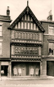 John Halle Hall, Salisbury, Wiltshire, tidlig på 1900-tallet. av Frith and Co