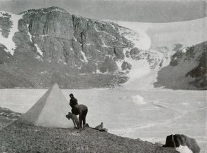 The Devils Punch Bowl, en tom Cwm i det sørvestlige hjørnet av Granite Harbour, 1912, 1913