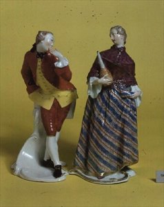 Commedia dellArte-figurer av Donna Martina og Octavio, Nymphenburg, ca. 1760 (porselen)