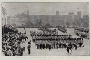 Kongens bursdag i London, mars fortid etter Trooping of the Colors ved Horse Guards