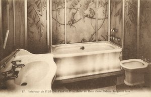 Badet i en luksushytte om bord på den franske havbåten Ile de France (s/hv-bilde) av French Photographer