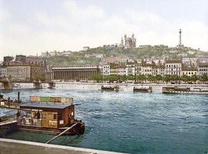 Fourviere fra St. Antoine Quay, Lyons, pub. ca. 1900 av French Photographer