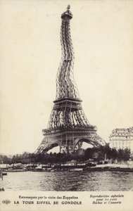 Eiffeltårnet deformeres av French Photographer