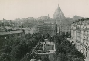The Square dAnvers and the Sacre-Coeur, Antwerps Square and the Sacre-Coeur (fotogravure) av French Photographer