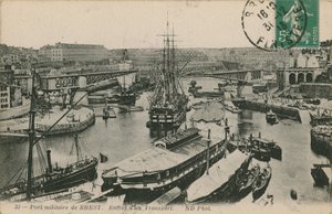 Militærhavn i Brest, Frankrike. Postkort sendt i 1913. av French Photographer
