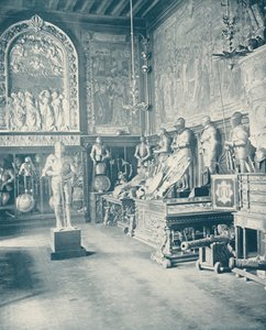 Paris: Musee Spitzer, Armory Hall (s/hvitt bilde) av French Photographer