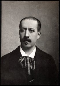 Portrett av Charles Marie Jean Albert Widor (1844-1937), fransk organist, komponist og lærer. av French Photographer