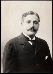 Portrett av Pierre Decourcelle (1856-1926), fransk forfatter. av French Photographer