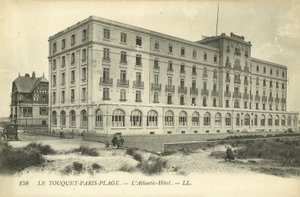 The Atlantic Hotel (s/hvitt bilde) av French Photographer