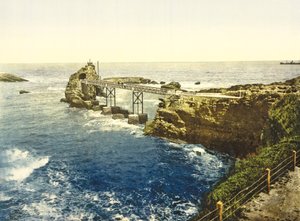 View of the Virgin on the Rocks, Biarritz, 1890-1900 av French Photographer