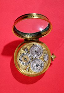 Kalenderklokke, ca. 1690 (forgylt messing)