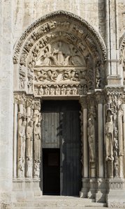Cathedrale de chartres, bukten til venstre for den kongelige porten mot vest sa oppstigningen av French School