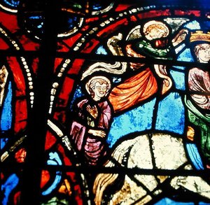 Detalj fra et av vinduene (farget glass) av French School