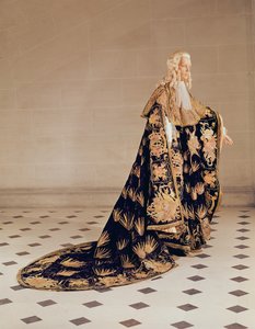 Offisielle kapper til en ridder av den franske ridderordenen av Den Hellige Ånd (broderi av fløyel og edelt metall) av French School