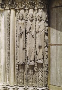 Gamle testamente figurer, fra vestfasadens kongeportal, ca. 1145-50 av French School