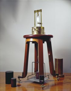 Piezoelektrisk kvartsapparat, designet av Pierre (1859-1906) og Jacques Curie, 1897 av French School