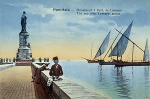 Port Said postkort. Monument dedikert til Fernand de Lesseps med utsikt over havnen og havet. Rundt 1900 (postkort) av French School