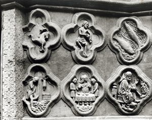 Quatrefoils med stjernetegnene og årets arbeid, fra katedralen Notre-Dame i Amiens (gipsstøpt av stein) av French School