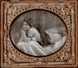 Liggende naken, ca. 1850, fra en fotografibok utgitt i 1980