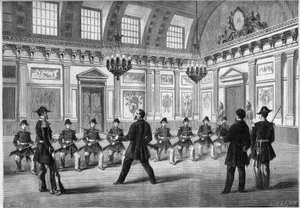 Sønnen til Napoleon III, Prince Imperial (1856-1879), som øvde på våpen med vaktens avdelinger, før faren keiser Napoleon III (1808-1873), i vaktrommet til slottet i Compiegne. Gravering i "" Le Monde Illustré"" nr. 349 av 19. desember av French School
